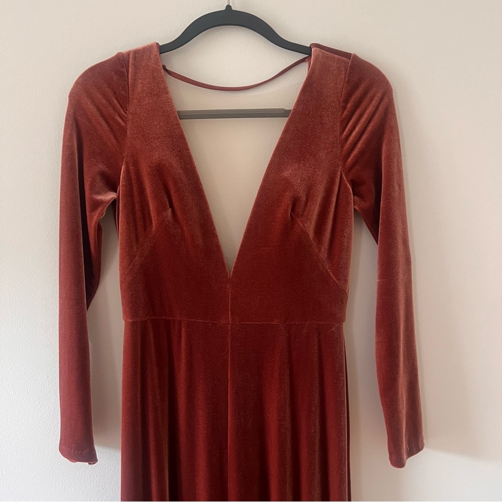 Jenny Yoo Malia Velvet Dress | English Rose | Size 4 | Front Slit - Picture 4 of 12